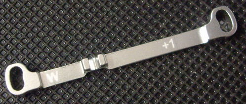 BARRA DE DIRECCIÓN TOE-IN +1.0 (ANCHA) MR03 MINI-Z