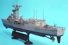 USS OLIVER HAZARD PERRY 1/350 ACADEMY CLASE SANTA MARIA