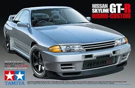 NISSAN SKYLINE GT-R R32 NISMO-CUSTOM 1/24 TAMIYA