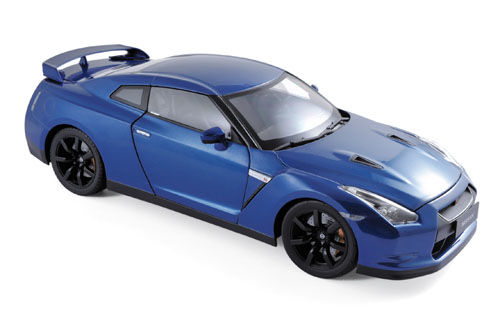 NISSAN GTR R-35 1/18 2008 AZUL NOREV