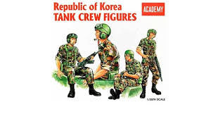 TRIPULACION TANQUE KOREA REPUBLICA 1/35 ACADEMY