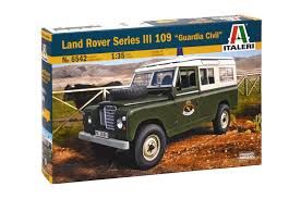 LAND ROVER SERIE III 109 GUARDIA CIVIL 1/35 ITALERI