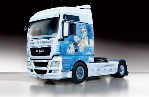 MAN TGX XXL WOLF TRANSPORTE 1/24 ITALERI