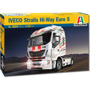 IVECO STRALIS HI-WAY EURO 5 1/24 ITALERI