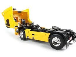 VOLVO FH12 GLOBETROTTER 1/10 TAMIYA
