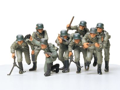 TROPAS ASALTO ALEMANES WWII 1/35 TAMIYA