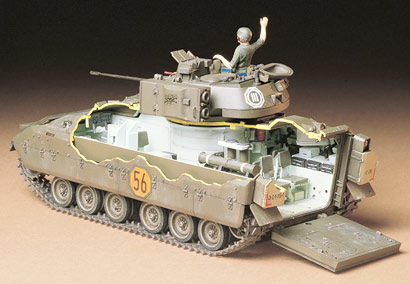 M2 BRADLEY I.F.V. US 1/35 TAMIYA