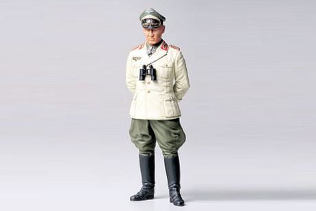 GENERAL ROMMEL AFRICA 1/16 TAMIYA