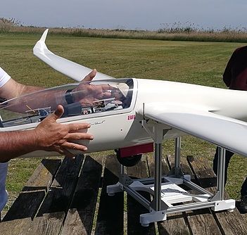 GLIDER CG SCALE