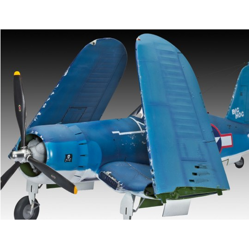 F4U-1A CORSAIR 1/32 REVELL