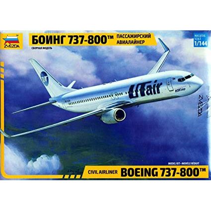 BOEING 737-800 1/144 ZVEZDA