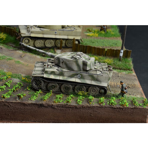 BATALLA DE MALINAVA 1944 DIORAMA SET 1/72 ITALERI