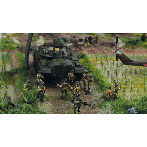 GUERRA VIETNAM DIORAMA SET 1/72 ITALERI