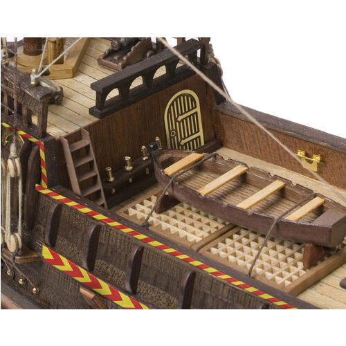GOLDEN HIND 1/85 STARTER PACK OCCRE