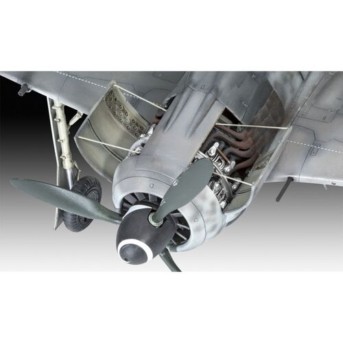 FW190 A-8 STURMBOCK 1/32 REVELL