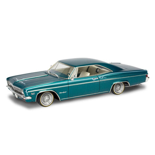 CHEVY IMPALA SS 1/24 REVELL 14497