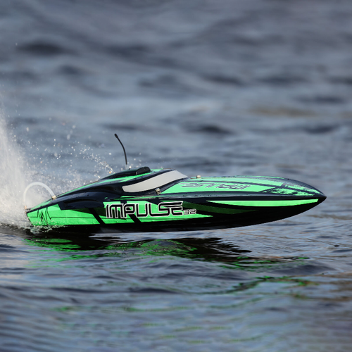 IMPULSE 32" BRUSHLESS RTR SMART PROBOAT