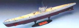 SUBMARINO U-BOAT IX B 1/150 ACADEMY