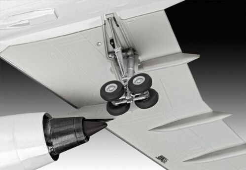 AIRBUS A300-600ST BELUGA 1/144 REVELL