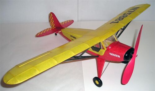 PIPER SUPER CUB KIT BALSA A GOMAS GUILLOWS