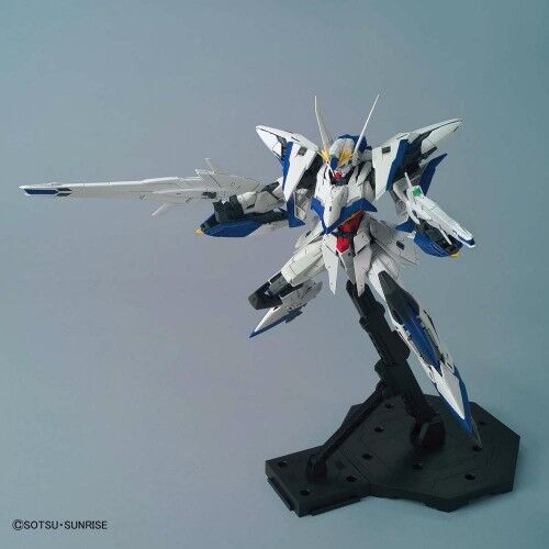 MG SEED MVF-X08 ECLIPSE GUNDAM 1/100  BANDAI