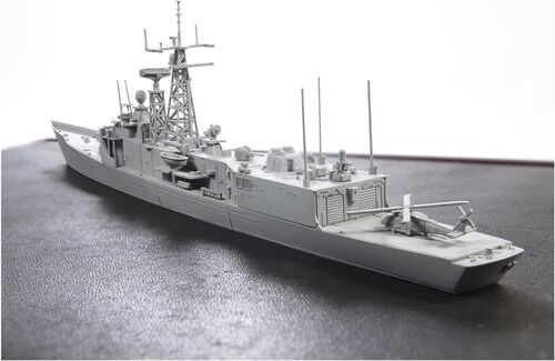 OLIVER HAZARD PERRY CLASS 1/700 AFV CLUB FRAGATA CLASE SANTA MARIA