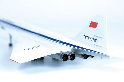 TUPOLEV 144 AVION PASAJEROS SUPERSÓNICO 1/144 ZVEZDA