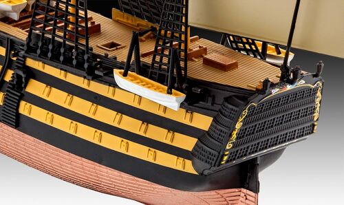 HMS VICTORY 1/450 REVELL ALMIRANTE NELSON