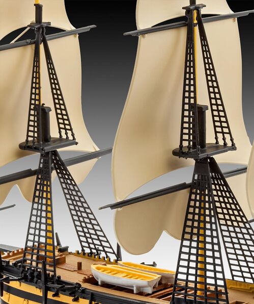 HMS VICTORY 1/450 REVELL ALMIRANTE NELSON