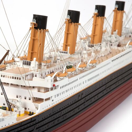TITANIC 1/300 OCCRE KIT MADERA