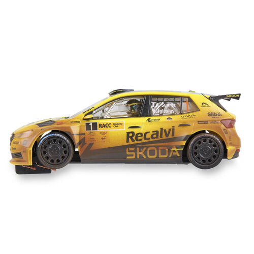 SKODA FABIA WRC2 1/32 SCALEXTRIC ORIGINAL COHETE SUÁREZ MUD EFFECT