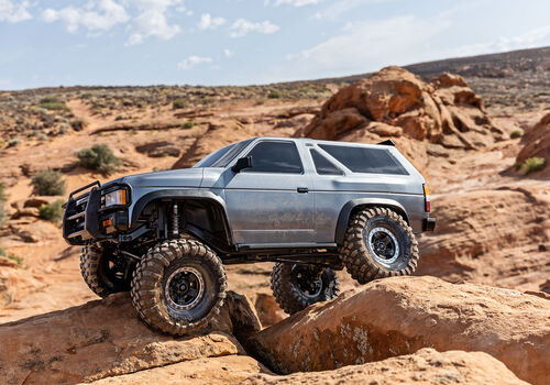 TRAXXAS TRX-4 NISSAN PATHFINDER ROJO CRAWLER CLIPLESS