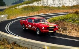 SHELBY GT350H 1/32 SUPERSLOT RED AND GOLD
