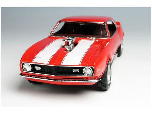 CHEVROLET CAMARO Z28 1968 1/25 AMT